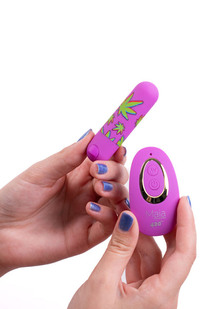 Maia JESSI 420 Remote - Purple 7.6 cm USB Rechargeable Bullet with Wireless Remote