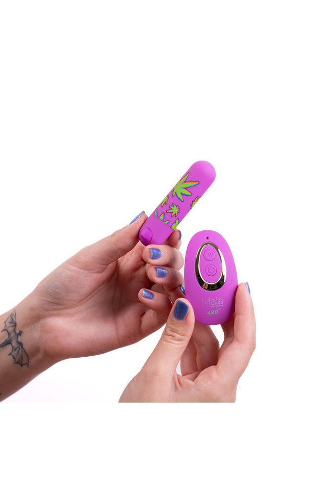 Maia JESSI 420 Remote - Purple 7.6 cm USB Rechargeable Bullet with Wireless Remote