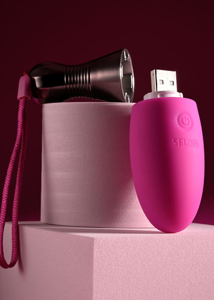 Selopa COMPANION - Pink 11.9 cm USB Rechargeable Vibrating Egg