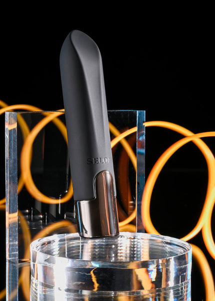 Selopa LITTLE BUDDY - Black 11.1 cm USB Rechargeable Vibrating Bullet