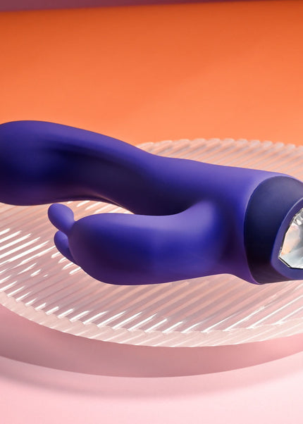 Selopa PLUM JOB - Purple 13.5 cm USB Rechargeable Rabbit Vibrator