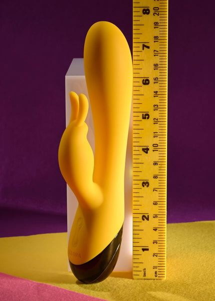 Selopa BUZZZ BUNNY - Yellow 19.7 cm USB Rechargeable Rabbit Vibrator