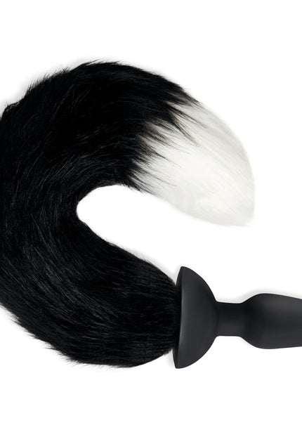 WhipSmart Furry Tales Silicone Foxtail Rechargeable Butt Plug - Black 9.5 cm Vibrating Butt Plug with Black Fox Tail & Remote Control