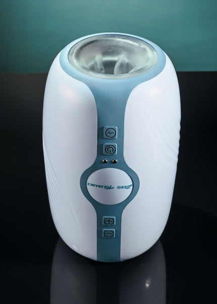 Zero Tolerance TOUCHDOWN - White 15 cm USB Rechargeable Vibrating & Tightening Stroker